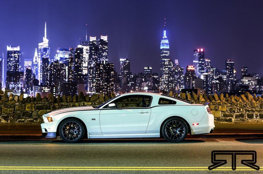 Ford Mustang by RTR 2013 года  (фото 49 из 51)